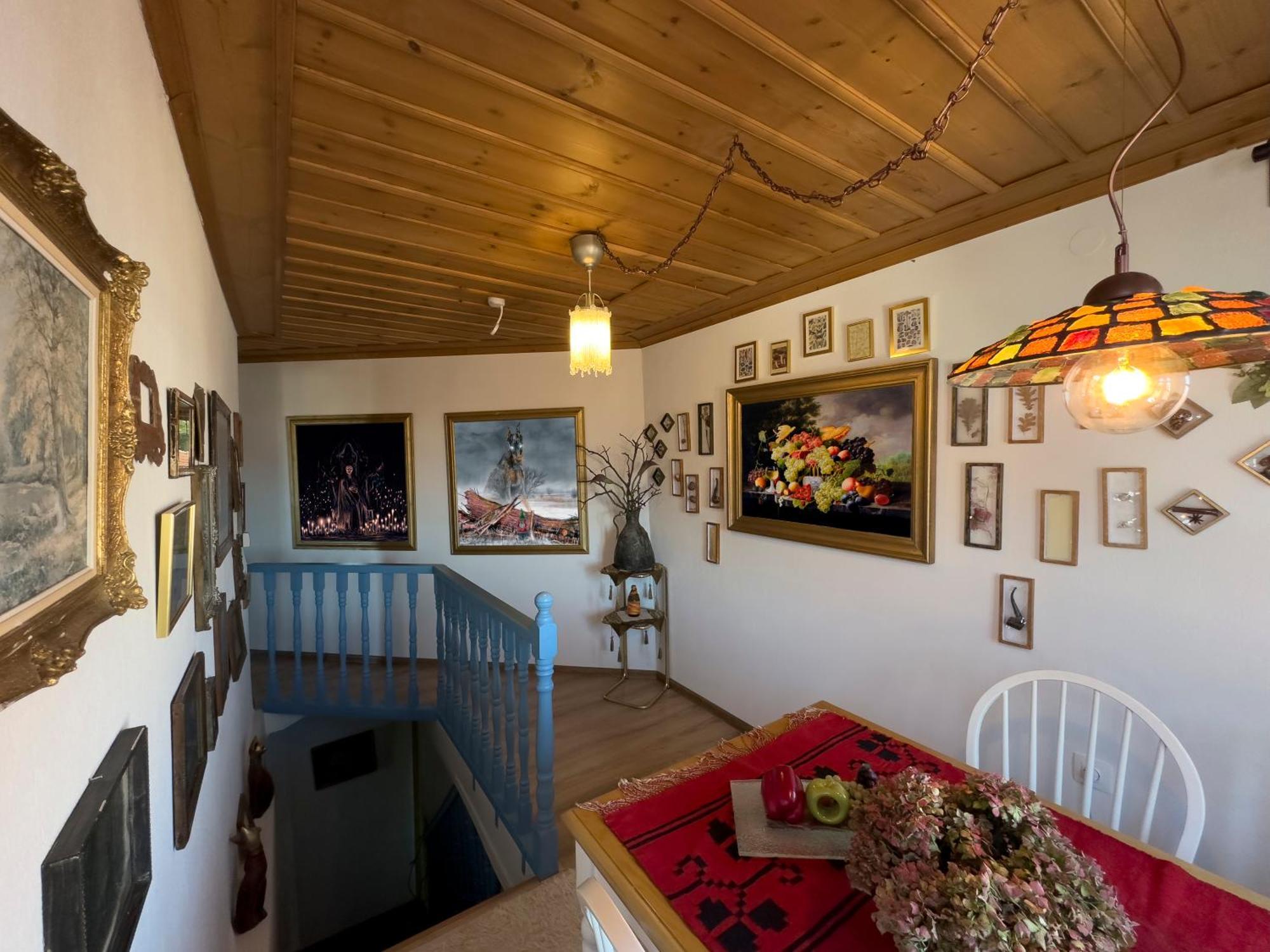 Renovated Old Manor House With Yard Villa Arnaia Exterior photo